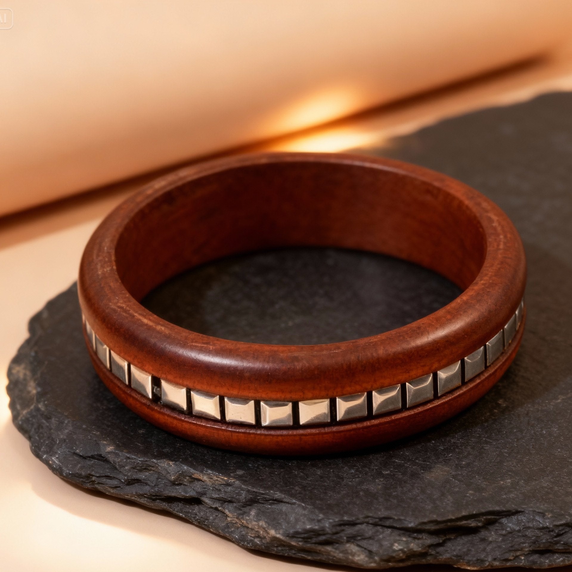 Titre : Bracelet Jonc en Bois & détailles Argentés - Alliance Rock et Nature